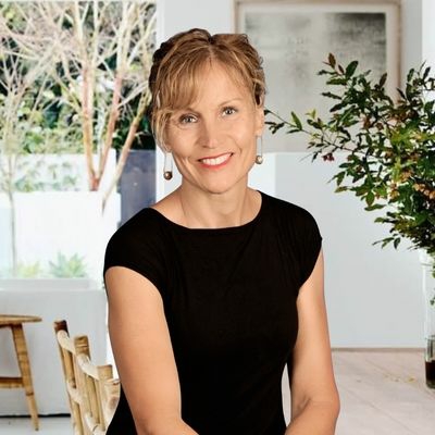 Louise Hood