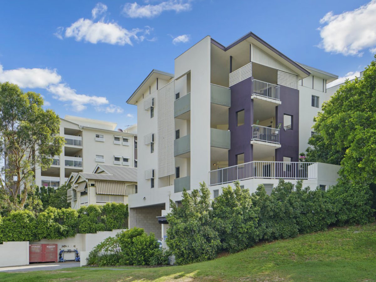 1/41 Coonan Street, INDOOROOPILLY