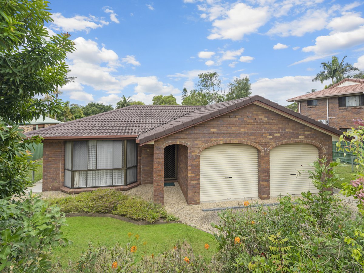 25 Whites Road, CHERMSIDE WEST