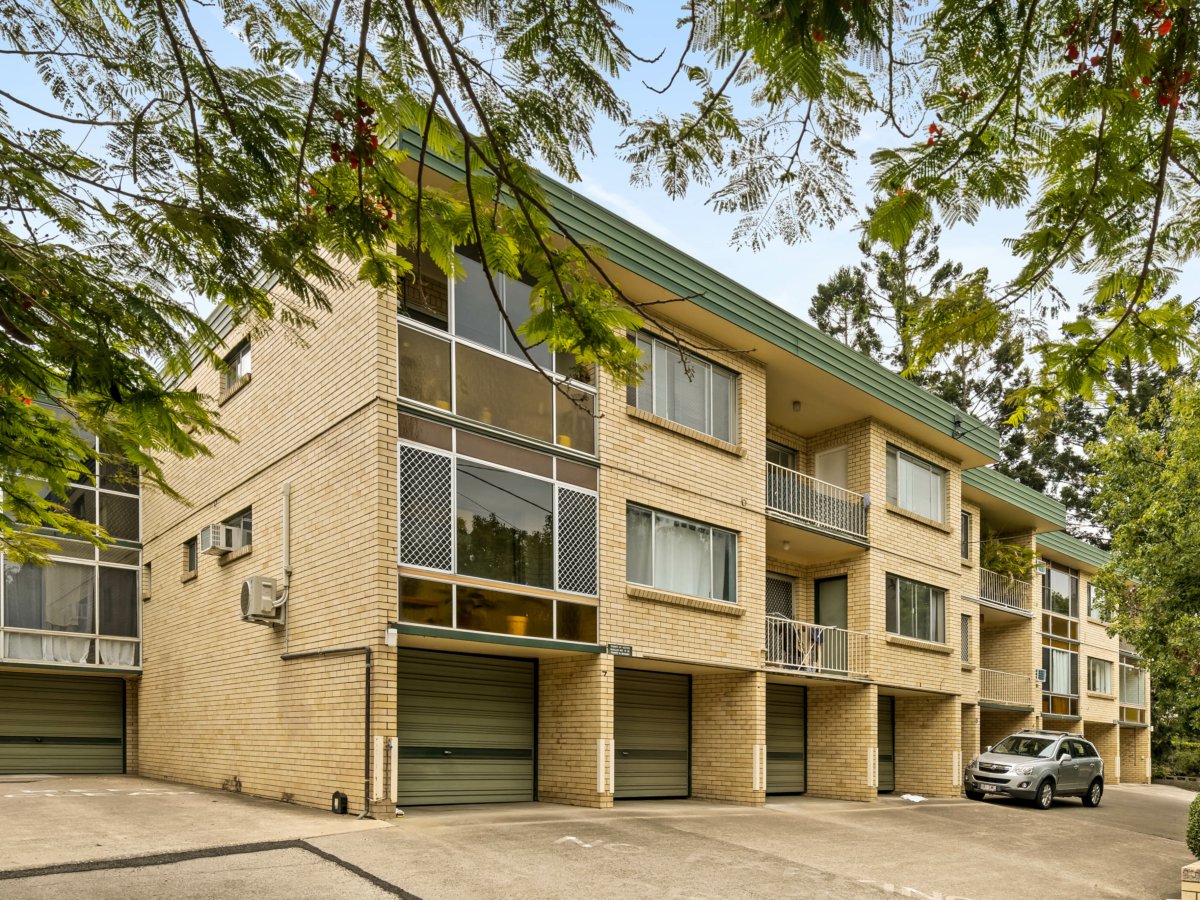 6/73 Honour Avenue, CHELMER